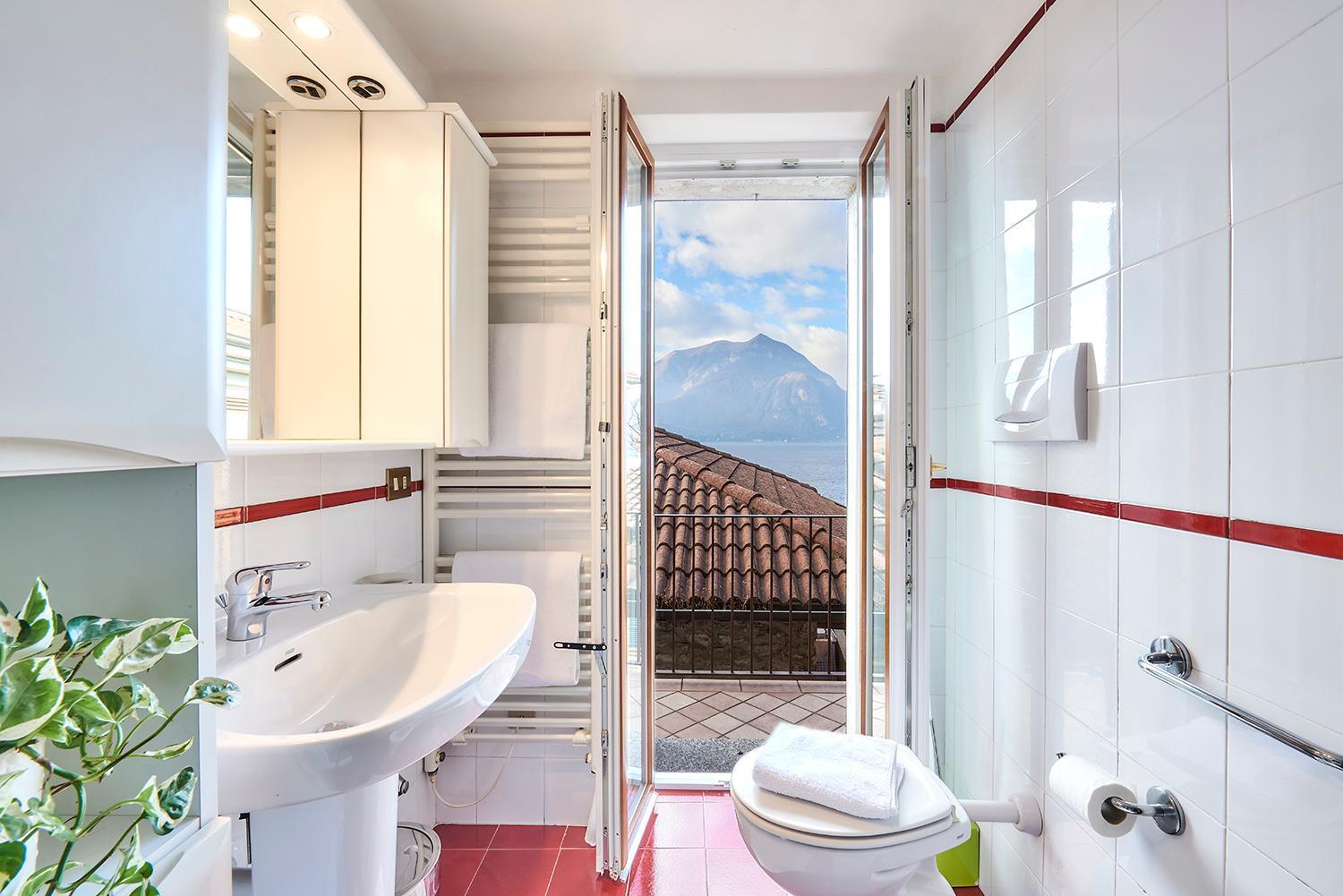 Il Mulino Lägenhet Varenna Exteriör bild
