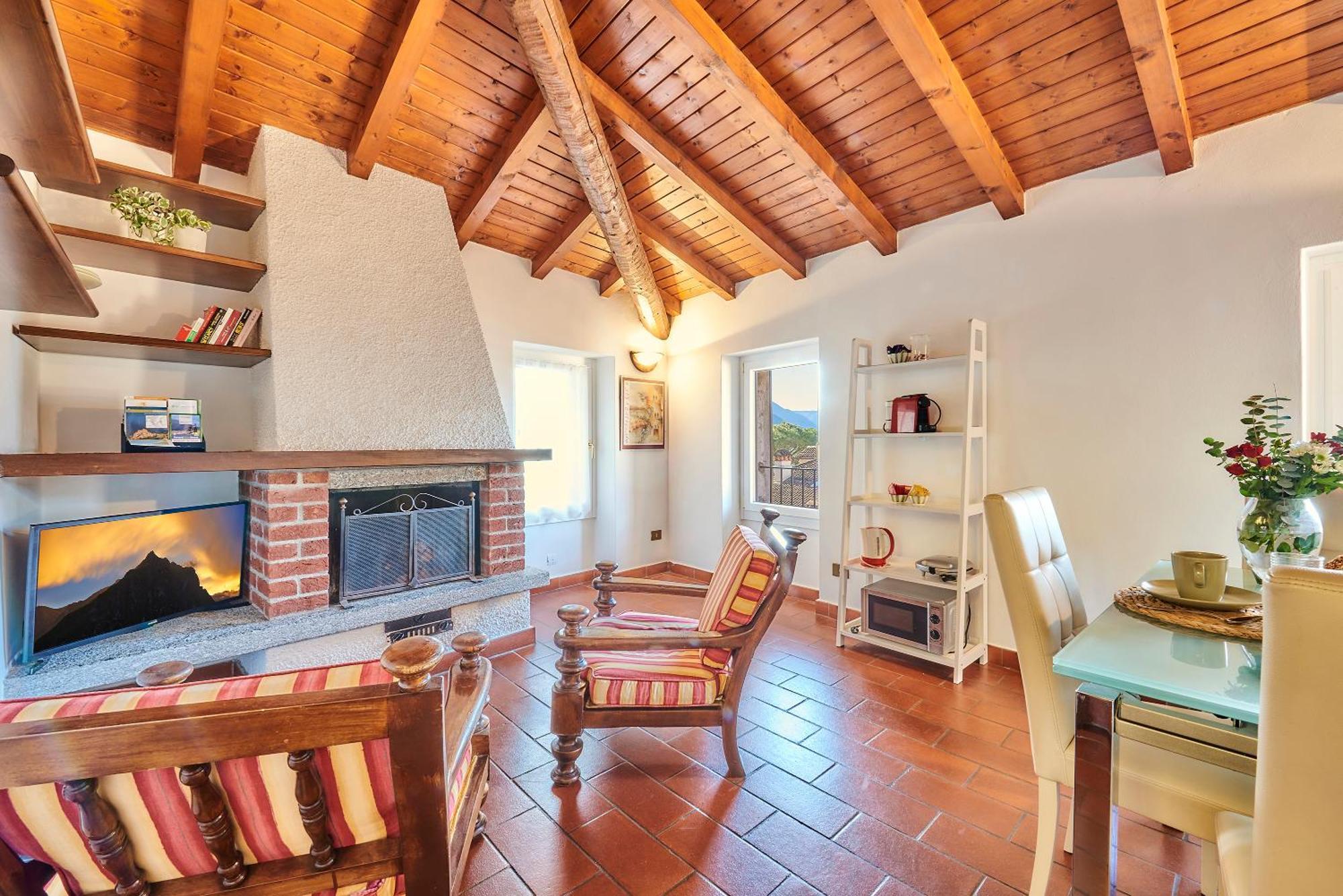 Il Mulino Lägenhet Varenna Exteriör bild